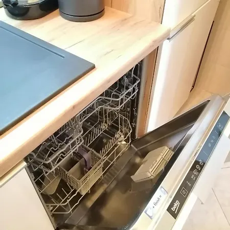 Apartman Iris *