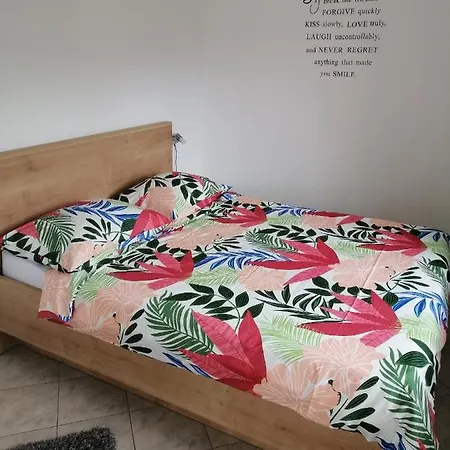 Apartman Iris *
